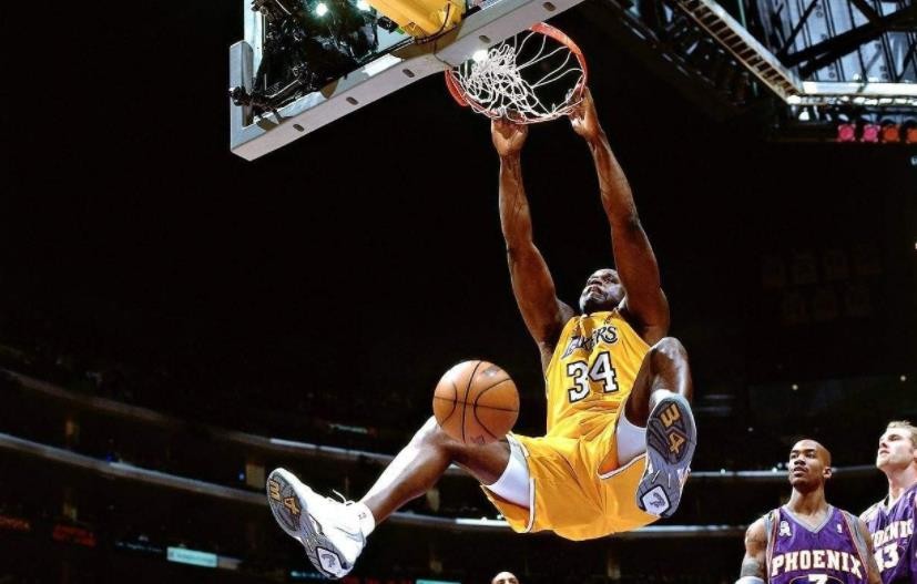 nba中锋动作有哪些(技术的代名词！美媒评选NBA球星十大招牌动作：一招吃遍天下)