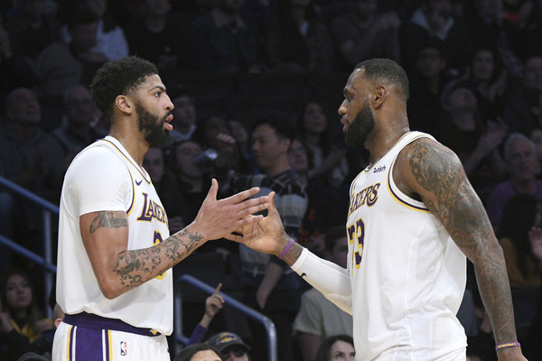 安东尼·戴维斯