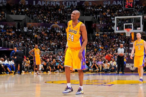 湖人队和公牛队