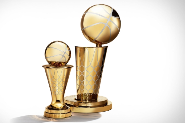 NBA总冠军奖杯