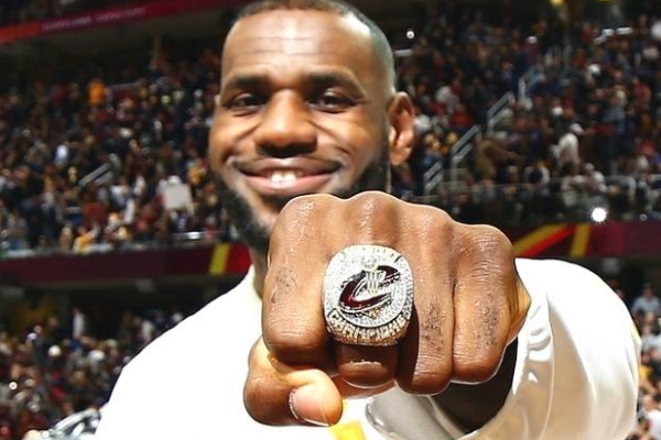 NBA总冠军戒指