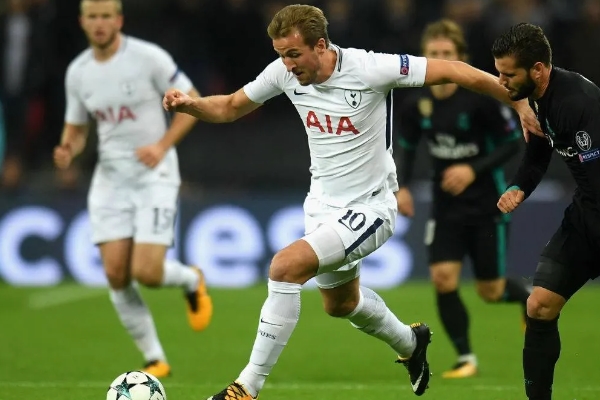 了解半场人盯人防守